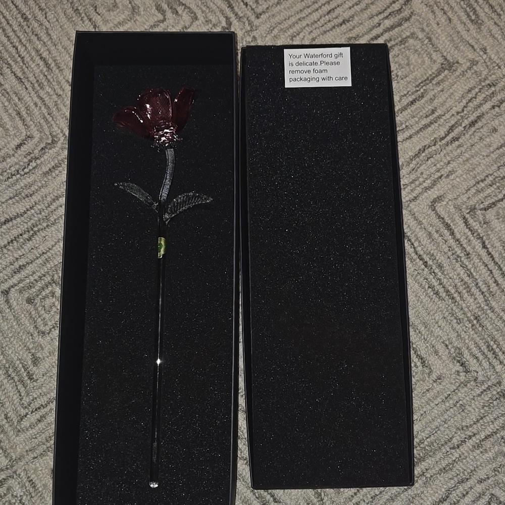 Waterford Long-stemmed Crystal Pink Rose